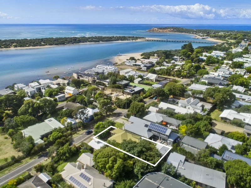 37 Seaview Avenue, Barwon Heads, VIC 3227