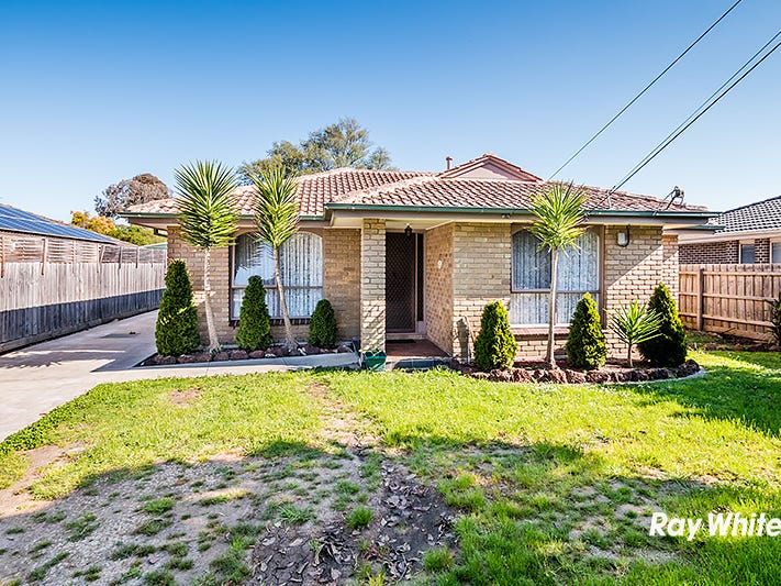 28 Cochrane Street, Cranbourne, Vic 3977