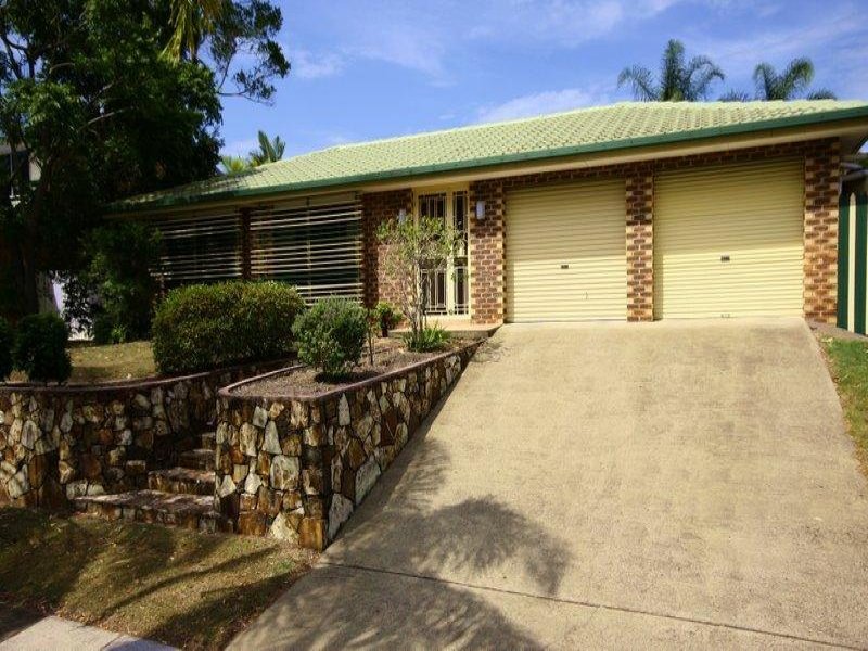 32 Kidwelly St, Carindale, Qld 4152 Property Details