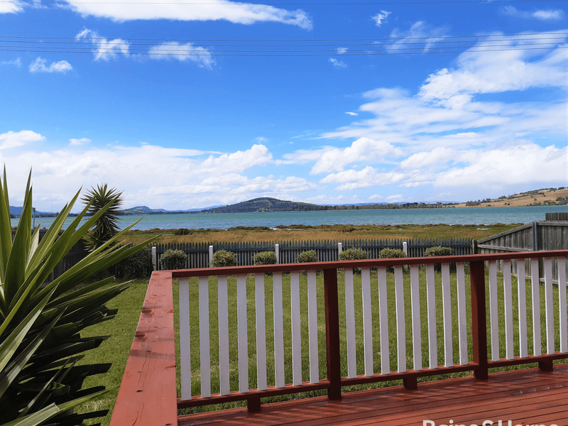 52 Bicheno Street, Clifton Beach, TAS 7020