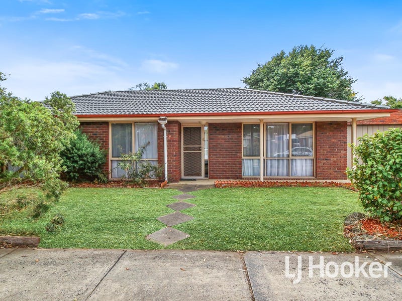 150 Endeavour Drive, Cranbourne North, VIC 3977
