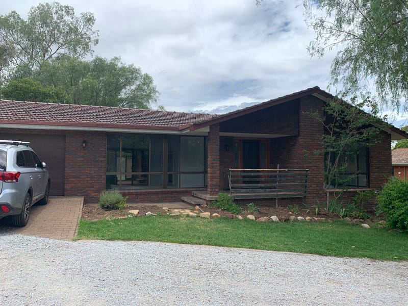 8 Eucalypt Avenue, Oxley Vale, NSW 2340