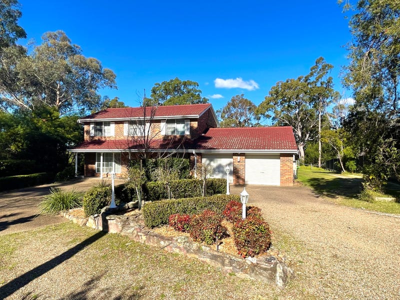 30 Lochinvar Street, Winmalee, NSW 2777 Property Details