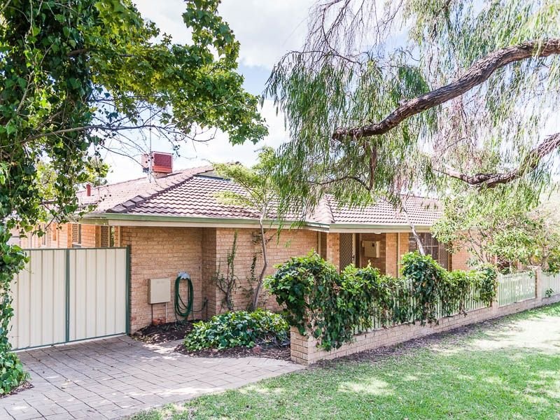 10 Knowles Street, Cottesloe, WA 6011