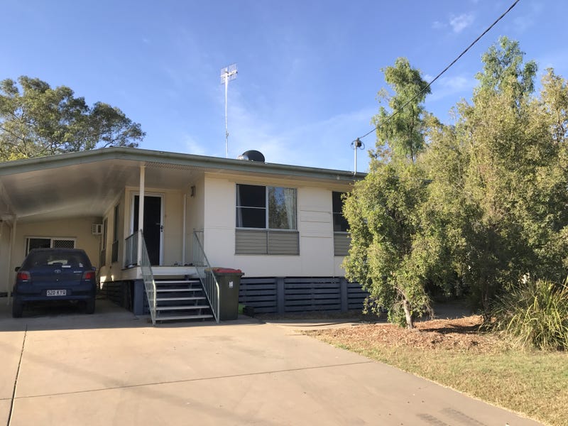 14 Leslie Drive, Moranbah, QLD 4744