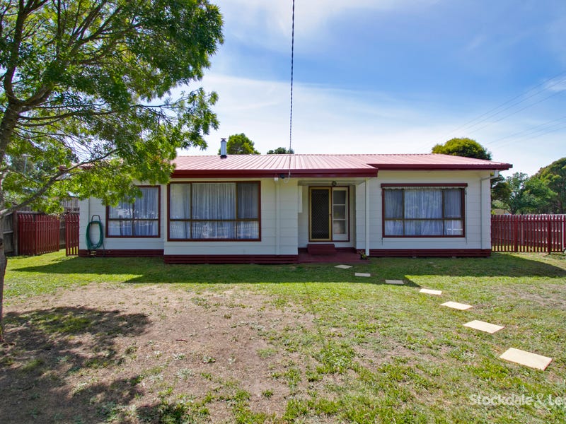 2 Sparks Lane, Toongabbie, Vic 3856 Property Details