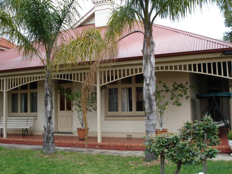 65 Brighton Road, Glenelg, SA 5045 Property Details