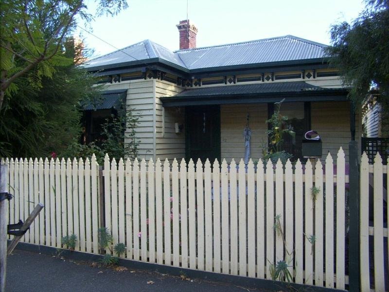 32 Gower Street, Kensington, VIC 3031