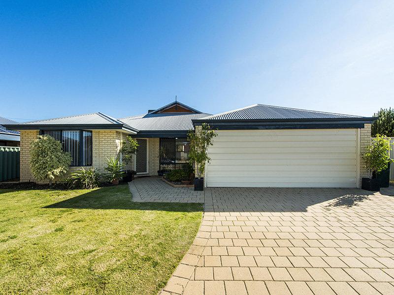 11 Fleet Circle, High WA 6057