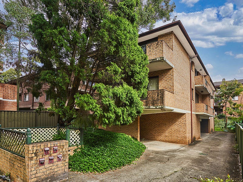 2 Alfred Street, Westmead, NSW 2145 Property Details