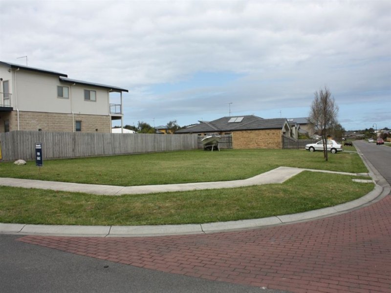 44 Tamara Cres, Inverloch, VIC 3996