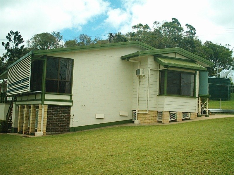 13 Centenary Drive, Atherton, QLD 4883