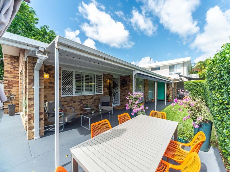 1/5 Rosalind Avenue, Paradise Point, QLD 4216