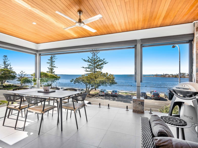 379 Esplanade, Manly, QLD 4179