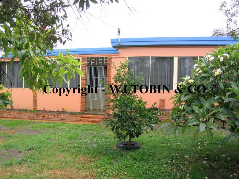 1828 Creek Road, Cannon Hill, QLD 4170