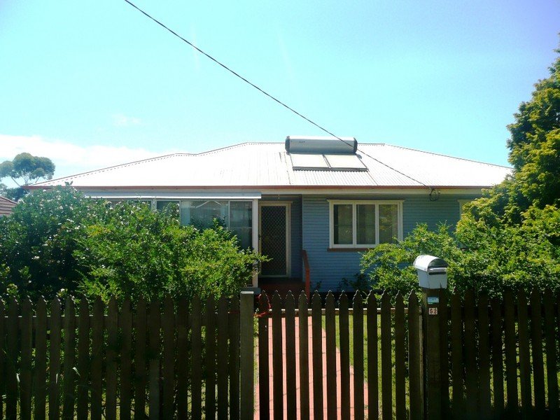 52 Ramsay Street, Centenary Heights, QLD 4350