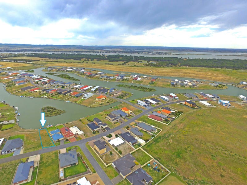 135 Excelsior Parade, Hindmarsh Island, SA 5214