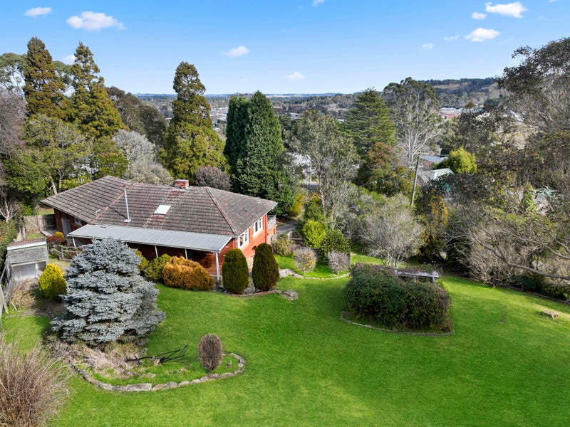 26 Cliff Street, Bowral, NSW 2576 Property Details