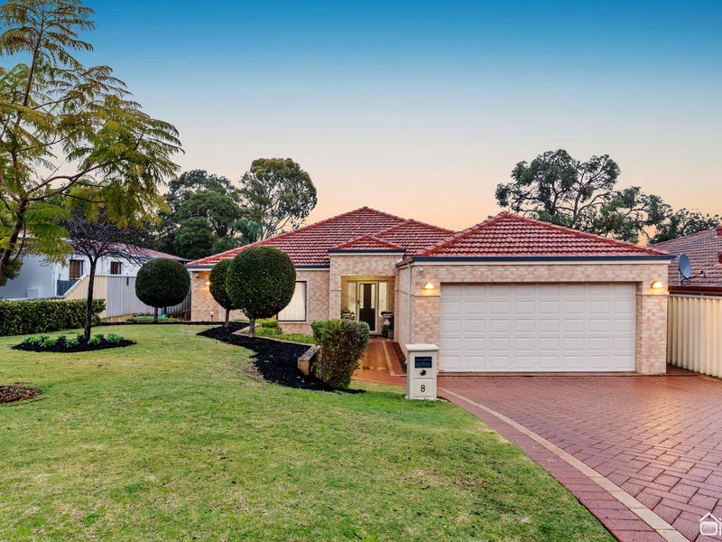 8 Dixie Road, Kelmscott, WA 6111 Property Details