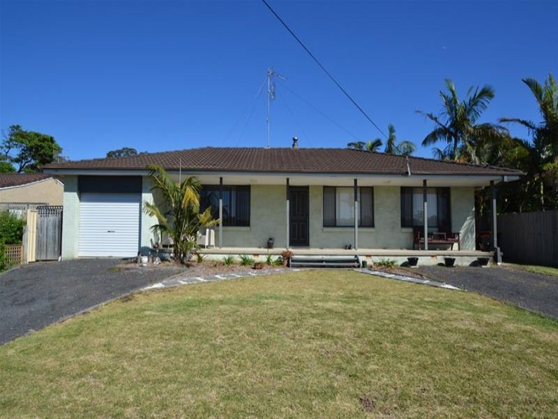 9 Boyd Street, Shoalhaven Heads, NSW 2535