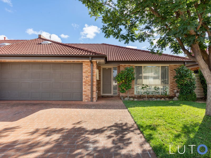 32/67 Barraclough Crescent, Monash, ACT 2904 Townhouse for Sale