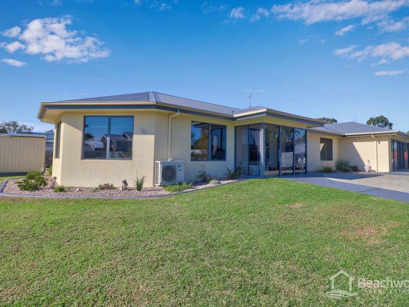 16 Turners Avenue, Turners Beach, TAS 7315