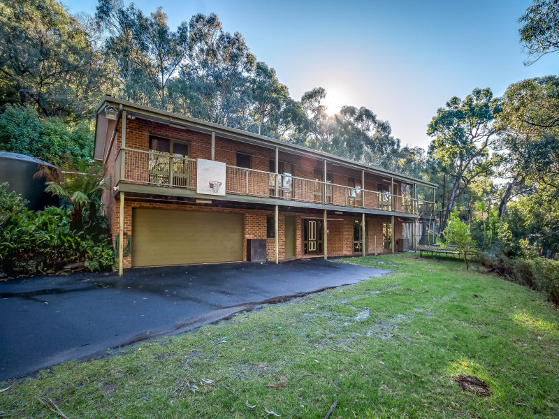 122 Belgravehallam Road, Belgrave South, VIC 3160