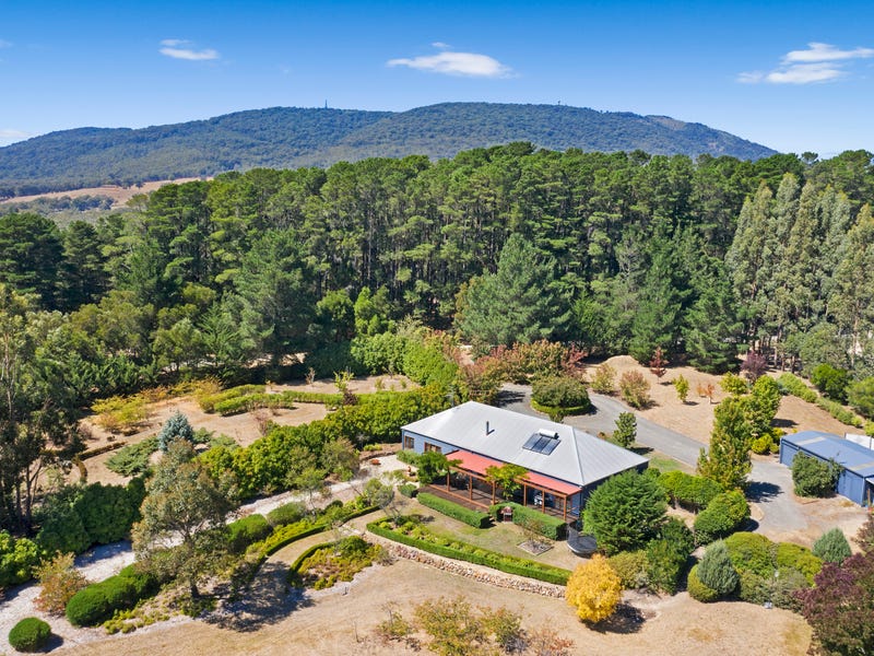 24 Walkers Road, Woodend, Vic 3442 Property Details