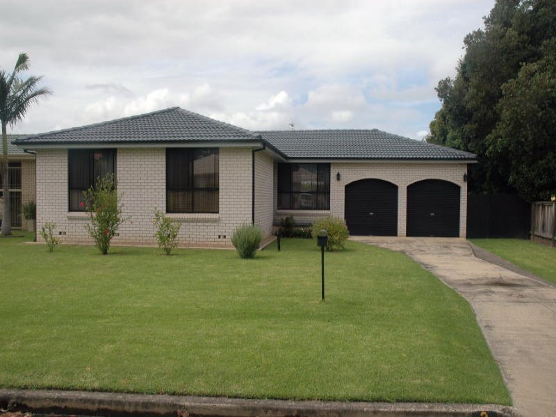 2 Elia Avenue, Nowra, NSW 2541