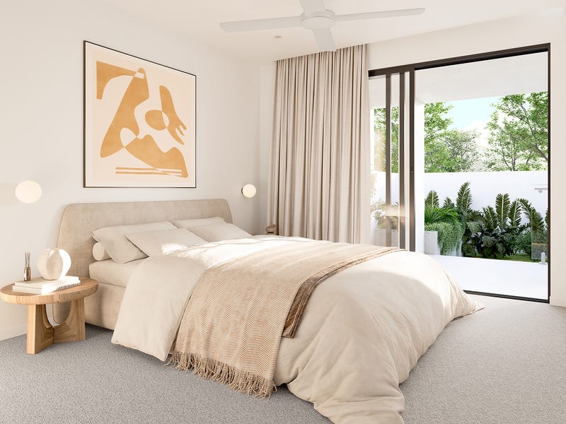 Real Estate & Property for Sale in Paradise Point, QLD 4216 (+2