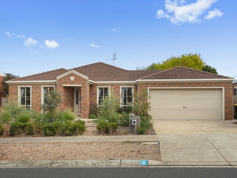 9 Leonard Drive, Drysdale, Vic 3222 Property Details