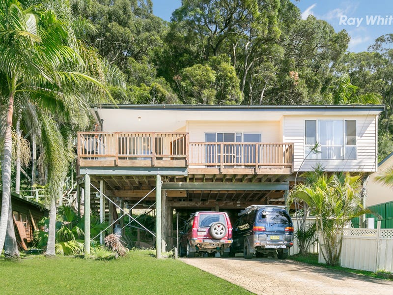 77 Broadwater Drive, Saratoga, NSW 2251