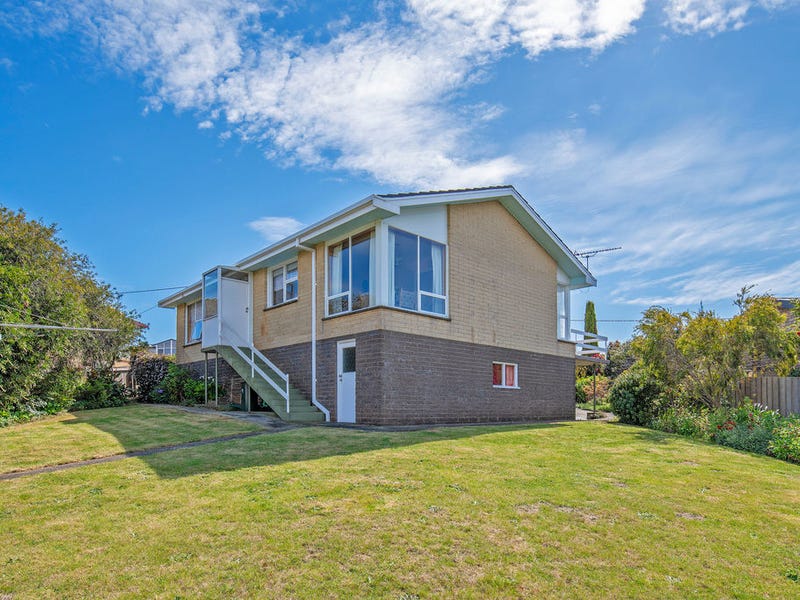 67 Upper Maud Street, West Ulverstone, TAS 7315