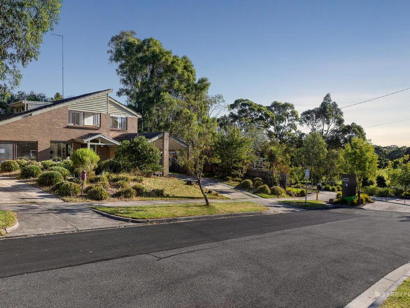 21 Lawford Street, Doncaster, Vic 3108 Property Details