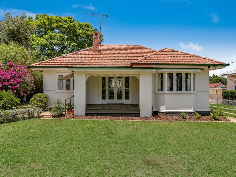 4 Stonehaven Street Mount Lofty Qld 4350 House For Sale