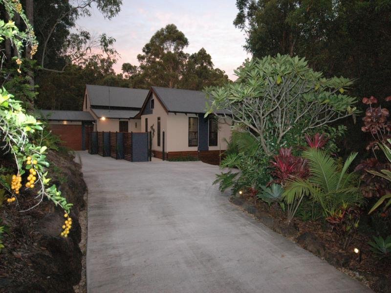 4 Thomas Duncan Court, Worongary, Qld 4213 Property Details