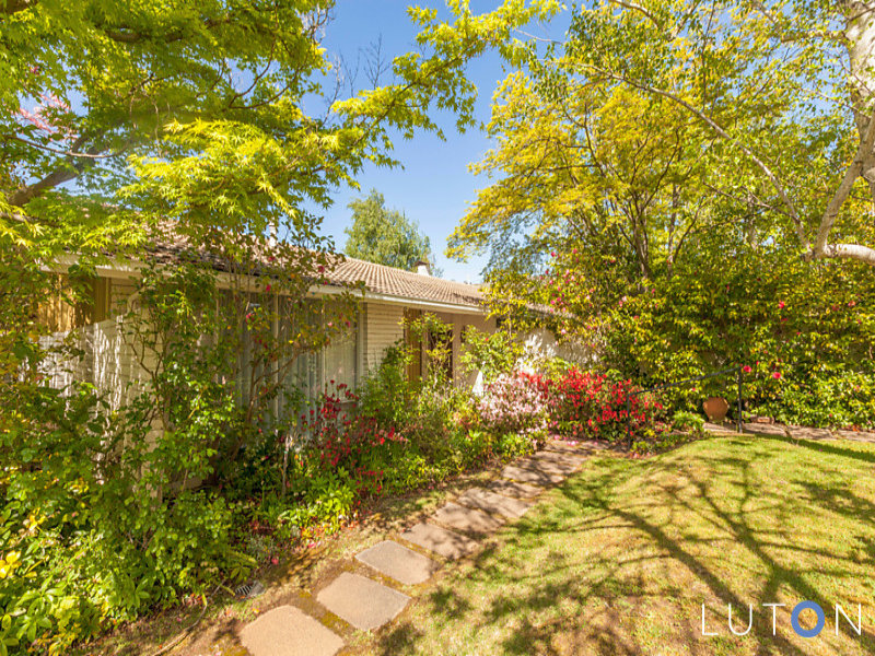 8 Penrhyn Street, Red Hill, ACT 2603