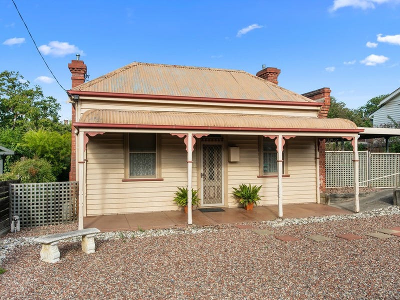 8 Atkinson Street, Bendigo, VIC 3550 - realestate.com.au