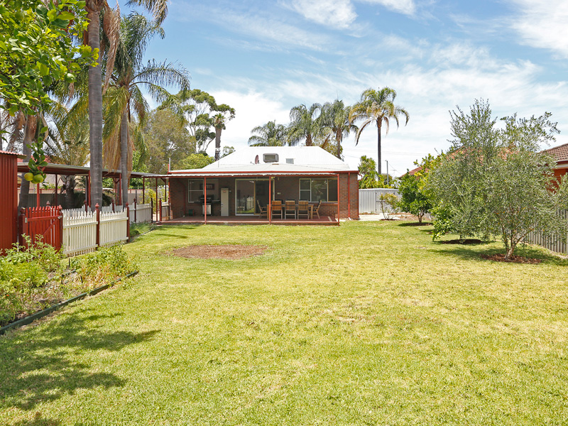 78 Anzac Terrace, Bassendean, WA 6054