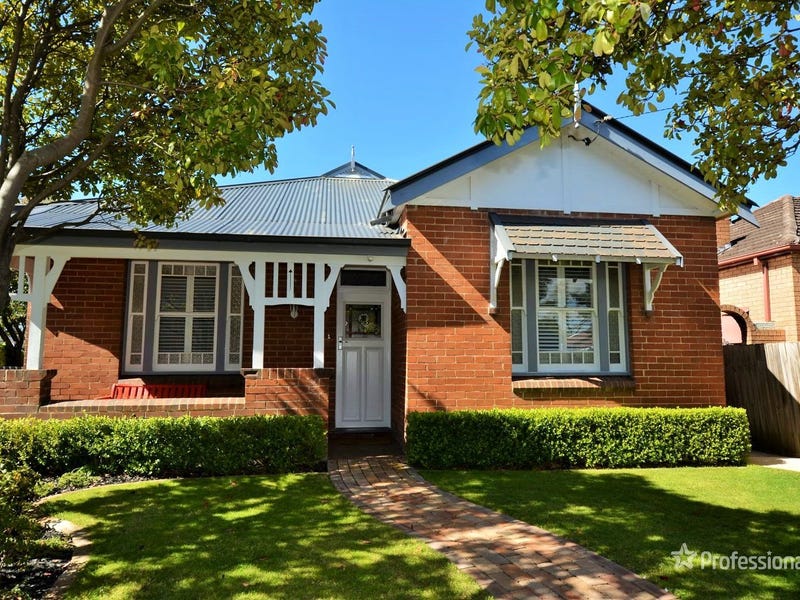 75 Laurence Street, Lithgow, NSW 2790 Property Details