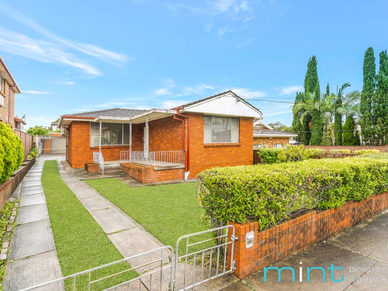 30 Barton Street, Strathfield South, NSW 2136