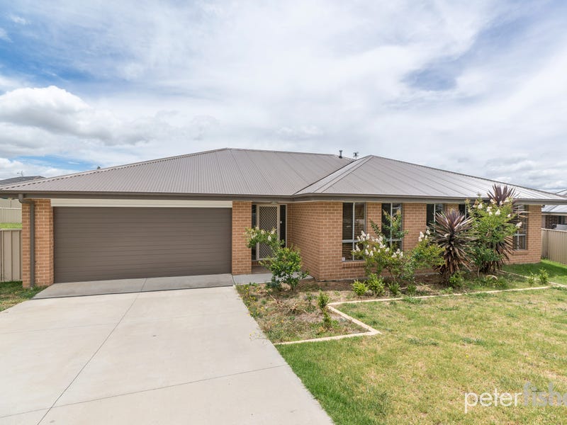 19 Lombardy Way, Orange, NSW 2800 Property Details