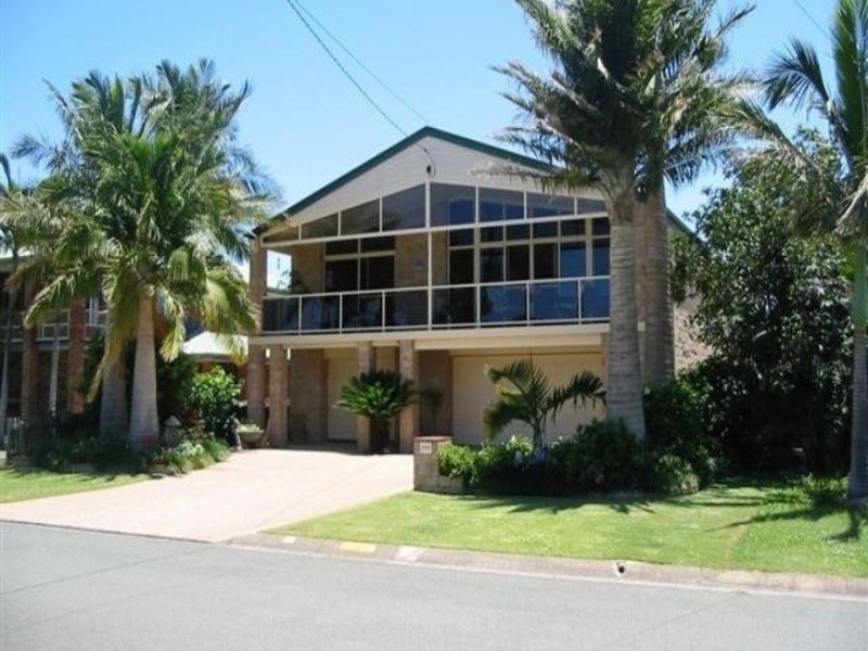 3 Warana Ave, Steiglitz, Qld 4207 Property Details