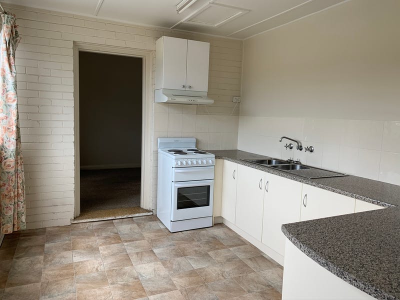 2/8 Bowral Road, Mittagong, NSW 2575