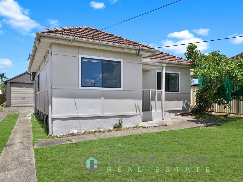 32 Broughton Street, Old Guildford, NSW 2161