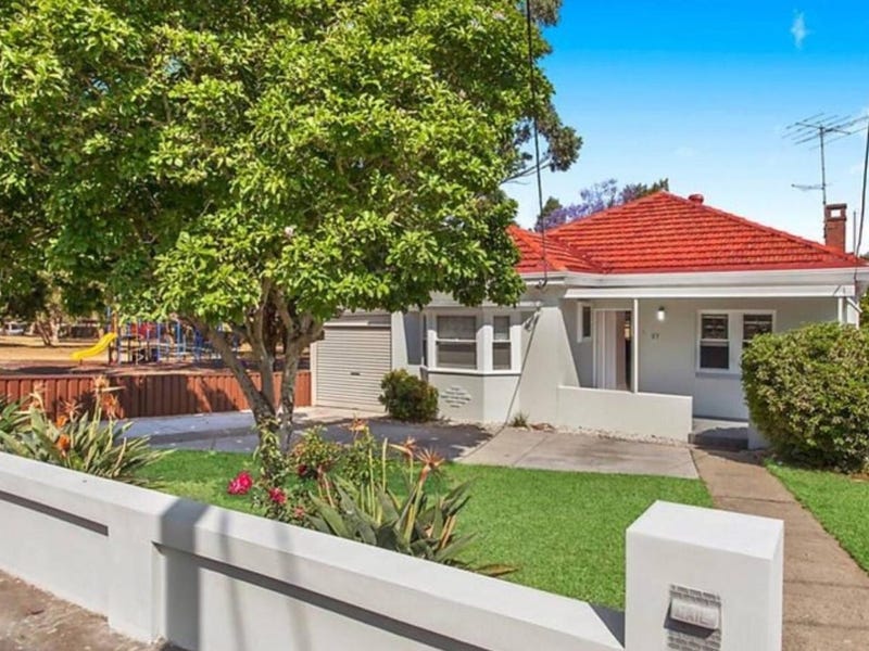 67 CALEDONIAN Street, Bexley, NSW 2207 Property Details