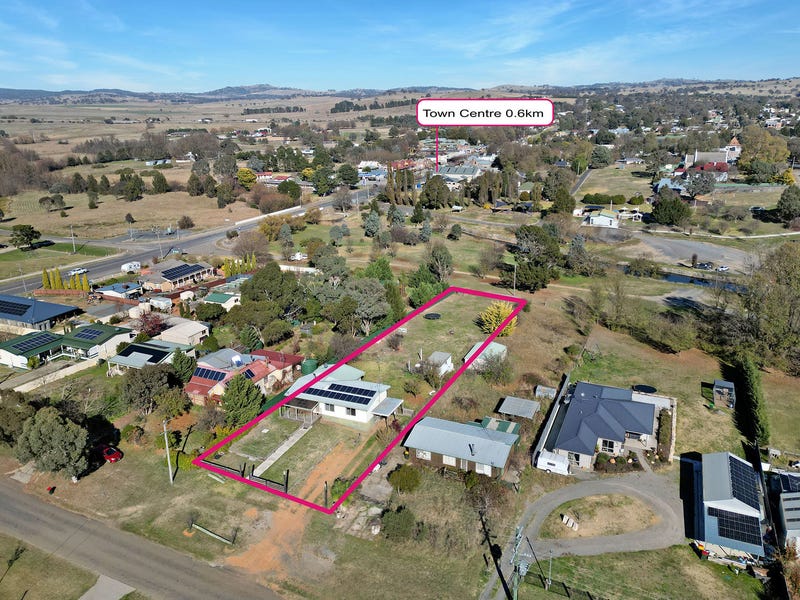 10 Wombat Street, Gunning, NSW 2581 House for Sale