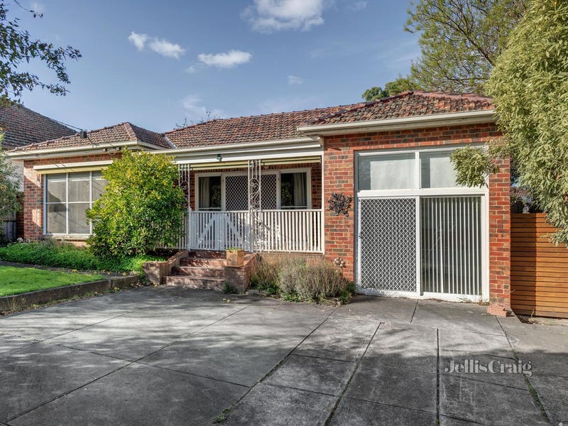 4 Hart Avenue, Greensborough, Vic 3088 House for Sale
