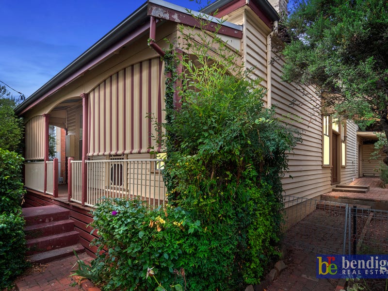 17 Pyke Street, Quarry Hill, VIC 3550