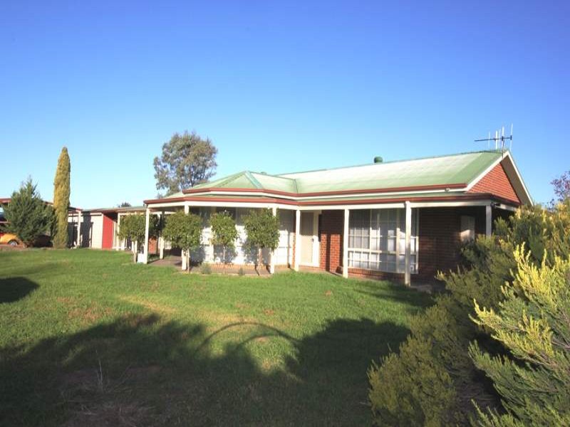 72 Weller Road, Lancaster, VIC 3620